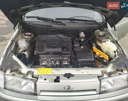 Серый ВАЗ 2110, объемом двигателя 1.6 л и пробегом 77 тыс. км за 2999 $, фото 8 на Automoto.ua