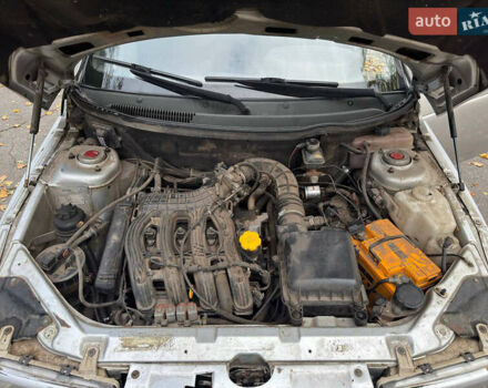 Сірий ВАЗ 2110, об'ємом двигуна 1.6 л та пробігом 266 тис. км за 1700 $, фото 15 на Automoto.ua