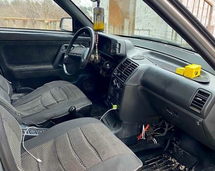 Серый ВАЗ 2110, объемом двигателя 1.6 л и пробегом 200 тыс. км за 1200 $, фото 5 на Automoto.ua