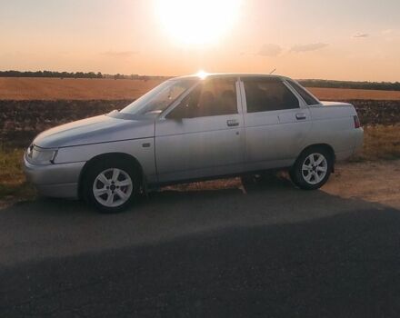 Серый ВАЗ 2110, объемом двигателя 1.6 л и пробегом 300 тыс. км за 1500 $, фото 1 на Automoto.ua