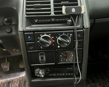 Серый ВАЗ 2110, объемом двигателя 1.6 л и пробегом 77 тыс. км за 3500 $, фото 9 на Automoto.ua