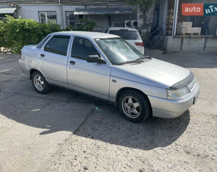 Сірий ВАЗ 2110, об'ємом двигуна 1.6 л та пробігом 232 тис. км за 2000 $, фото 4 на Automoto.ua