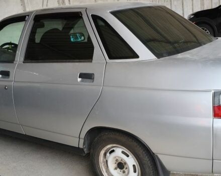 Серый ВАЗ 2110, объемом двигателя 1.6 л и пробегом 72 тыс. км за 3200 $, фото 2 на Automoto.ua