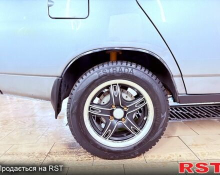 Сірий ВАЗ 2110, об'ємом двигуна 1.6 л та пробігом 181 тис. км за 1900 $, фото 8 на Automoto.ua