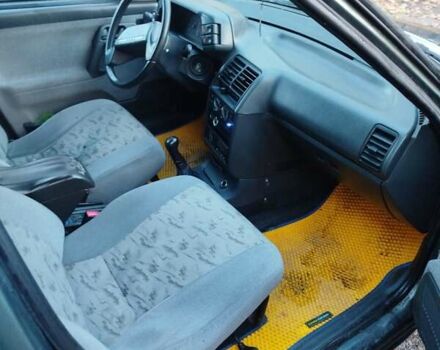 Сірий ВАЗ 2110, об'ємом двигуна 1.6 л та пробігом 200 тис. км за 997 $, фото 2 на Automoto.ua