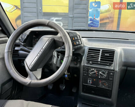 Серый ВАЗ 2110, объемом двигателя 1.6 л и пробегом 174 тыс. км за 1999 $, фото 24 на Automoto.ua