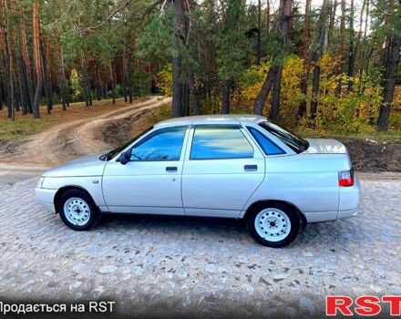 Серый ВАЗ 2110, объемом двигателя 1.6 л и пробегом 200 тыс. км за 2600 $, фото 2 на Automoto.ua