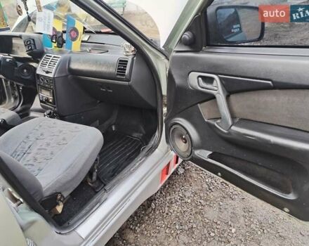 Серый ВАЗ 2110, объемом двигателя 1.6 л и пробегом 220 тыс. км за 1600 $, фото 5 на Automoto.ua