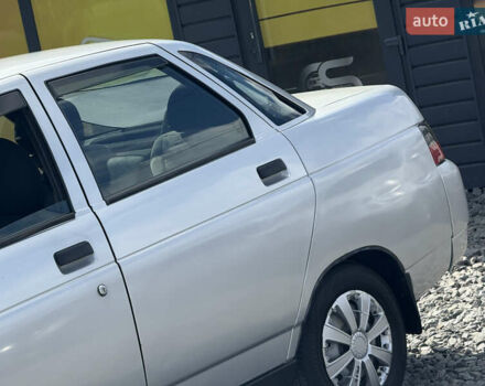 Серый ВАЗ 2110, объемом двигателя 1.6 л и пробегом 174 тыс. км за 1999 $, фото 10 на Automoto.ua