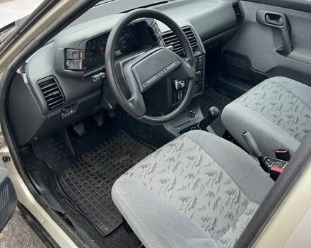 Серый ВАЗ 2110, объемом двигателя 1.6 л и пробегом 131 тыс. км за 2099 $, фото 9 на Automoto.ua