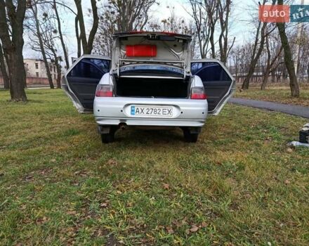 Сірий ВАЗ 2110, об'ємом двигуна 1.62 л та пробігом 350 тис. км за 1649 $, фото 5 на Automoto.ua