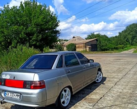 Серый ВАЗ 2110, объемом двигателя 1.6 л и пробегом 240 тыс. км за 2000 $, фото 2 на Automoto.ua