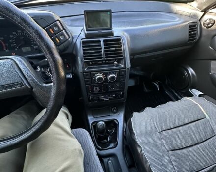 Серый ВАЗ 2110, объемом двигателя 1.6 л и пробегом 315 тыс. км за 2200 $, фото 5 на Automoto.ua