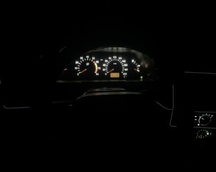 Сірий ВАЗ 2110, об'ємом двигуна 1.6 л та пробігом 230 тис. км за 999 $, фото 8 на Automoto.ua