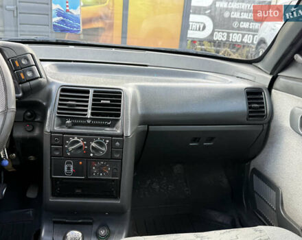 Серый ВАЗ 2110, объемом двигателя 1.6 л и пробегом 174 тыс. км за 1999 $, фото 25 на Automoto.ua