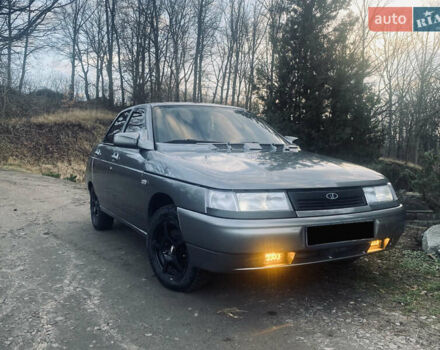 Серый ВАЗ 2110, объемом двигателя 1.6 л и пробегом 245 тыс. км за 3000 $, фото 3 на Automoto.ua