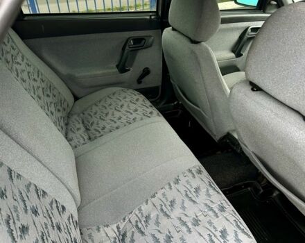 Сірий ВАЗ 2110, об'ємом двигуна 1.6 л та пробігом 182 тис. км за 2350 $, фото 9 на Automoto.ua