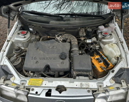 Сірий ВАЗ 2110, об'ємом двигуна 1.6 л та пробігом 144 тис. км за 2000 $, фото 14 на Automoto.ua