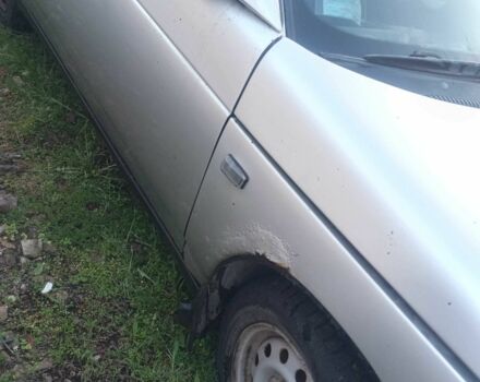 Сірий ВАЗ 2110, об'ємом двигуна 1.6 л та пробігом 100 тис. км за 606 $, фото 4 на Automoto.ua