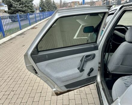 Сірий ВАЗ 2110, об'ємом двигуна 1.6 л та пробігом 182 тис. км за 2350 $, фото 12 на Automoto.ua