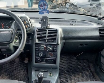 Серый ВАЗ 2110, объемом двигателя 1.6 л и пробегом 130 тыс. км за 1650 $, фото 6 на Automoto.ua