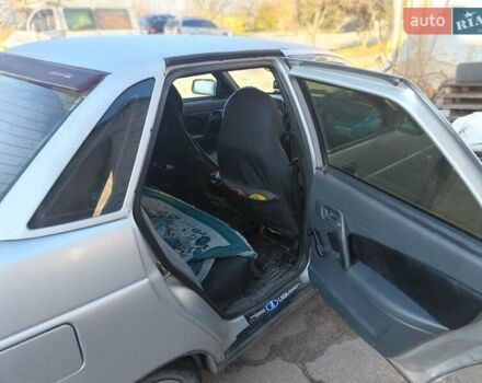 Сірий ВАЗ 2110, об'ємом двигуна 1.6 л та пробігом 240 тис. км за 2000 $, фото 2 на Automoto.ua