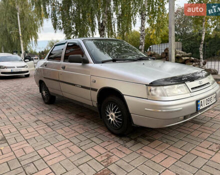 Серый ВАЗ 2110, объемом двигателя 1.6 л и пробегом 106 тыс. км за 2999 $, фото 2 на Automoto.ua