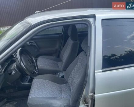 Серый ВАЗ 2110, объемом двигателя 1.6 л и пробегом 210 тыс. км за 1800 $, фото 6 на Automoto.ua