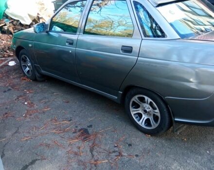 Серый ВАЗ 2110, объемом двигателя 1.6 л и пробегом 285 тыс. км за 2500 $, фото 2 на Automoto.ua