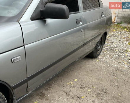 Серый ВАЗ 2110, объемом двигателя 1.6 л и пробегом 186 тыс. км за 2300 $, фото 9 на Automoto.ua