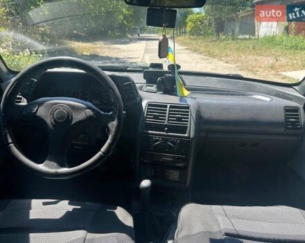 Серый ВАЗ 2110, объемом двигателя 1.6 л и пробегом 245 тыс. км за 2000 $, фото 9 на Automoto.ua