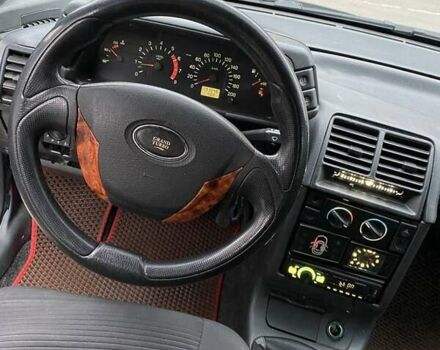 Сірий ВАЗ 2110, об'ємом двигуна 1.6 л та пробігом 193 тис. км за 2400 $, фото 20 на Automoto.ua