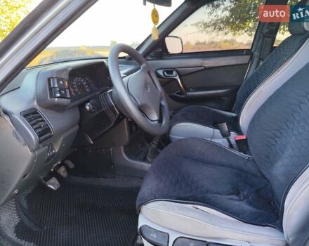 Серый ВАЗ 2110, объемом двигателя 1.6 л и пробегом 299 тыс. км за 2900 $, фото 5 на Automoto.ua