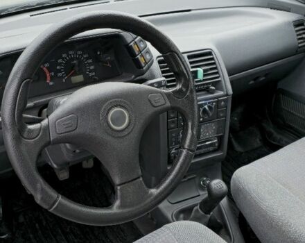 Серый ВАЗ 2110, объемом двигателя 1.6 л и пробегом 50 тыс. км за 3300 $, фото 2 на Automoto.ua