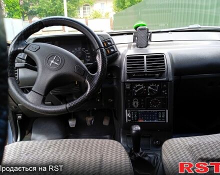 Сірий ВАЗ 2110, об'ємом двигуна 1.6 л та пробігом 169 тис. км за 2000 $, фото 2 на Automoto.ua