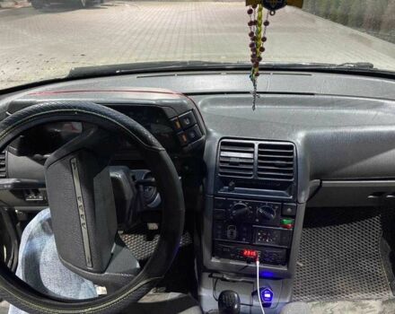 Серый ВАЗ 2110, объемом двигателя 1.6 л и пробегом 381 тыс. км за 1850 $, фото 5 на Automoto.ua