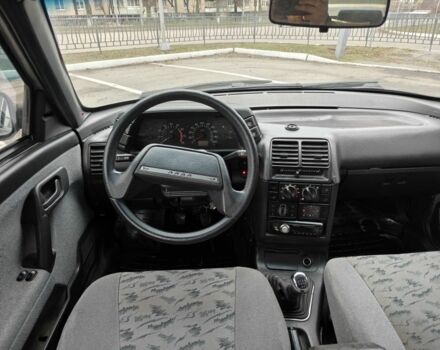 Серый ВАЗ 2110, объемом двигателя 1.6 л и пробегом 174 тыс. км за 1400 $, фото 10 на Automoto.ua