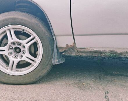 Сірий ВАЗ 2110, об'ємом двигуна 1.6 л та пробігом 200 тис. км за 1300 $, фото 3 на Automoto.ua