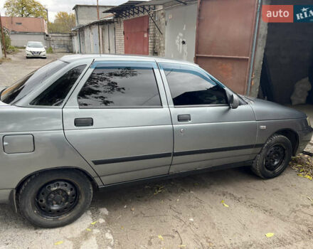 Серый ВАЗ 2110, объемом двигателя 1.6 л и пробегом 186 тыс. км за 2300 $, фото 4 на Automoto.ua