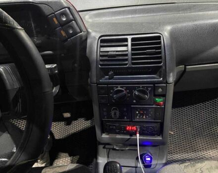 Серый ВАЗ 2110, объемом двигателя 1.6 л и пробегом 381 тыс. км за 1850 $, фото 6 на Automoto.ua