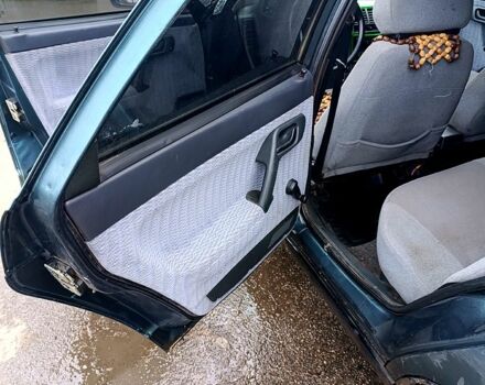 Серый ВАЗ 2110, объемом двигателя 1.6 л и пробегом 340 тыс. км за 1450 $, фото 3 на Automoto.ua