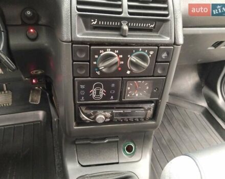 Серый ВАЗ 2110, объемом двигателя 1.6 л и пробегом 210 тыс. км за 1700 $, фото 36 на Automoto.ua