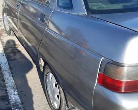 Сірий ВАЗ 2110, об'ємом двигуна 1.6 л та пробігом 350 тис. км за 1950 $, фото 3 на Automoto.ua