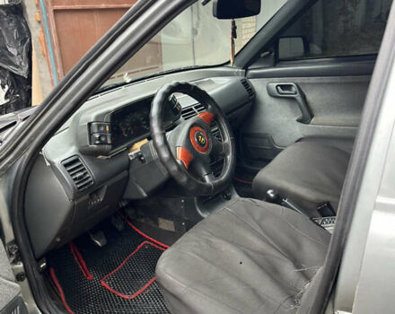 Серый ВАЗ 2110, объемом двигателя 1.6 л и пробегом 186 тыс. км за 2300 $, фото 5 на Automoto.ua