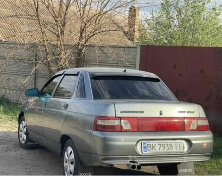 Серый ВАЗ 2110, объемом двигателя 1.6 л и пробегом 250 тыс. км за 1500 $, фото 2 на Automoto.ua