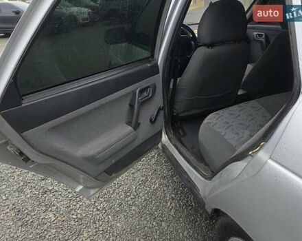 Серый ВАЗ 2110, объемом двигателя 1.6 л и пробегом 145 тыс. км за 2499 $, фото 19 на Automoto.ua