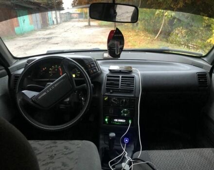 Серый ВАЗ 2110, объемом двигателя 1.6 л и пробегом 306 тыс. км за 1600 $, фото 4 на Automoto.ua