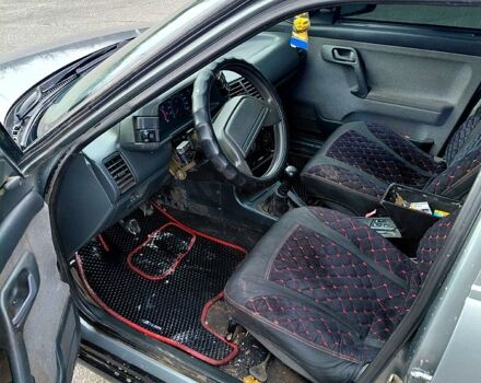 Серый ВАЗ 2110, объемом двигателя 1.6 л и пробегом 228 тыс. км за 1900 $, фото 5 на Automoto.ua