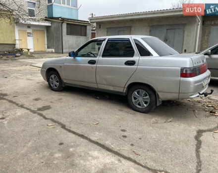 Серый ВАЗ 2110, объемом двигателя 1.6 л и пробегом 230 тыс. км за 1500 $, фото 2 на Automoto.ua