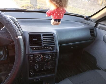 ВАЗ 2110 2007 у Верхнеднепровске на Automoto.ua Сірий ВАЗ 2110, об'ємом двигуна 1.6 л та пробігом 172 тис. км за 1600 $, фото 9 на Automoto.ua